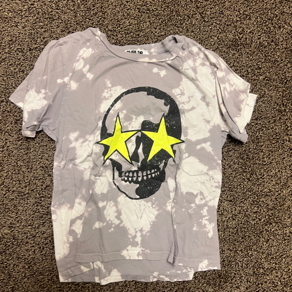 CHRLDR Gray Skull Graphic T-Shirt